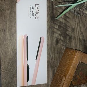 Lánge hair straightener
